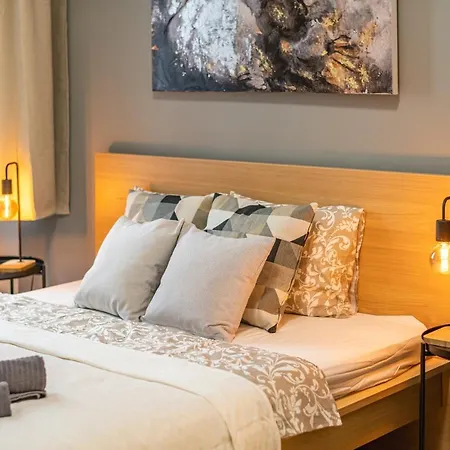 Apartment Deluxe Kazincy In The Heart Of